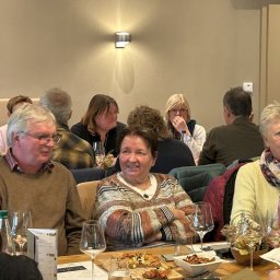 Sommerliche Stimmung beim Open-Air-Mittwochstreff mit „Salto Vocale“